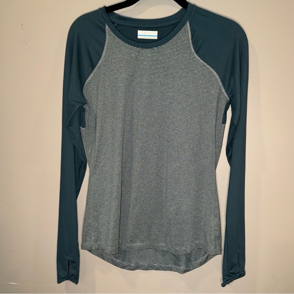 Columbia Tops - COLUMBIA Long Sleeve Base Layer Top, Teal with white stripes, Women’s Small, EUC